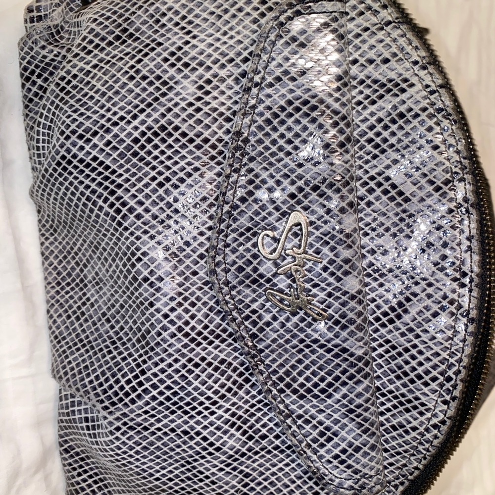 Sharif - Picture 3 of 8